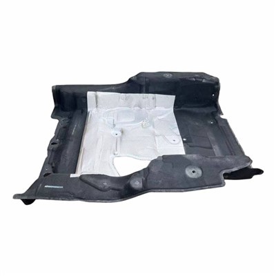 Ohjaamon ovi ja ikkunakehys